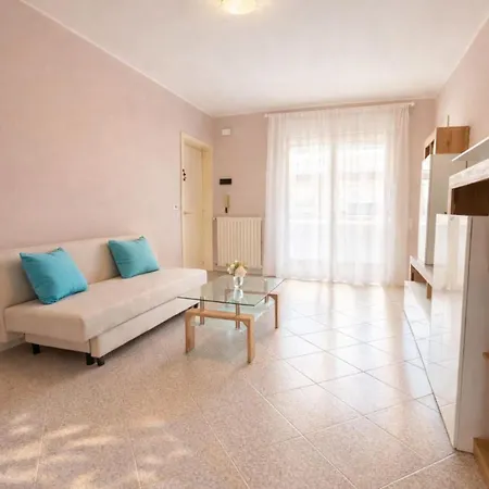 Mirea - Apartment *